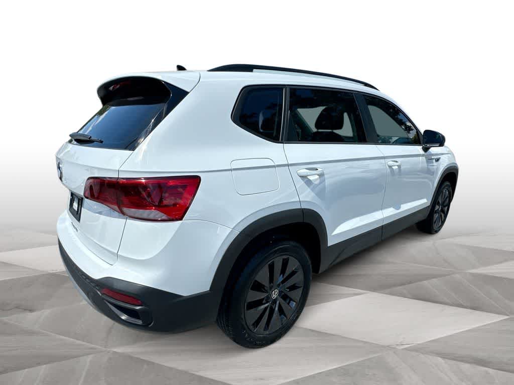 Thumbnail: 2024 Volkswagen Taos - 8
