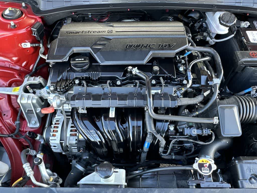 Thumbnail: 2022 Hyundai Elantra - 12