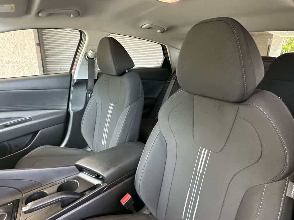 Thumbnail: 2024 Hyundai Elantra - 14