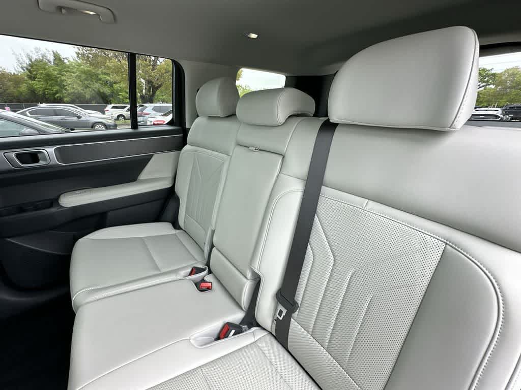 Thumbnail: 2025 Hyundai Santa Fe - 22