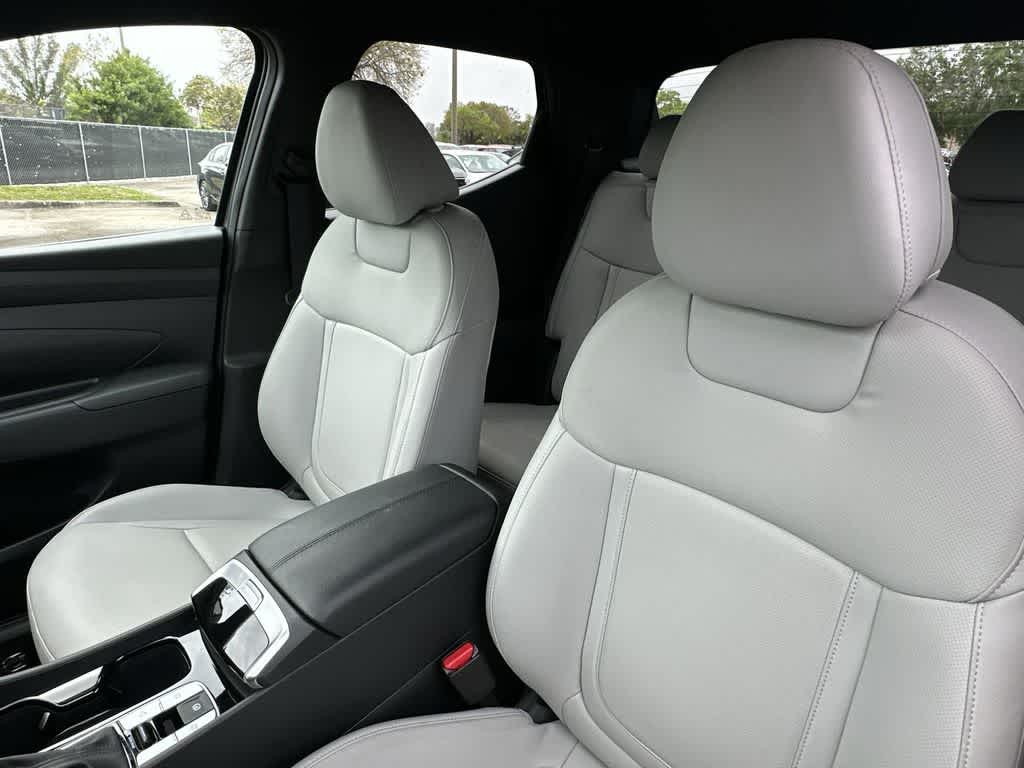 Thumbnail: 2025 Hyundai Santa Cruz - 14