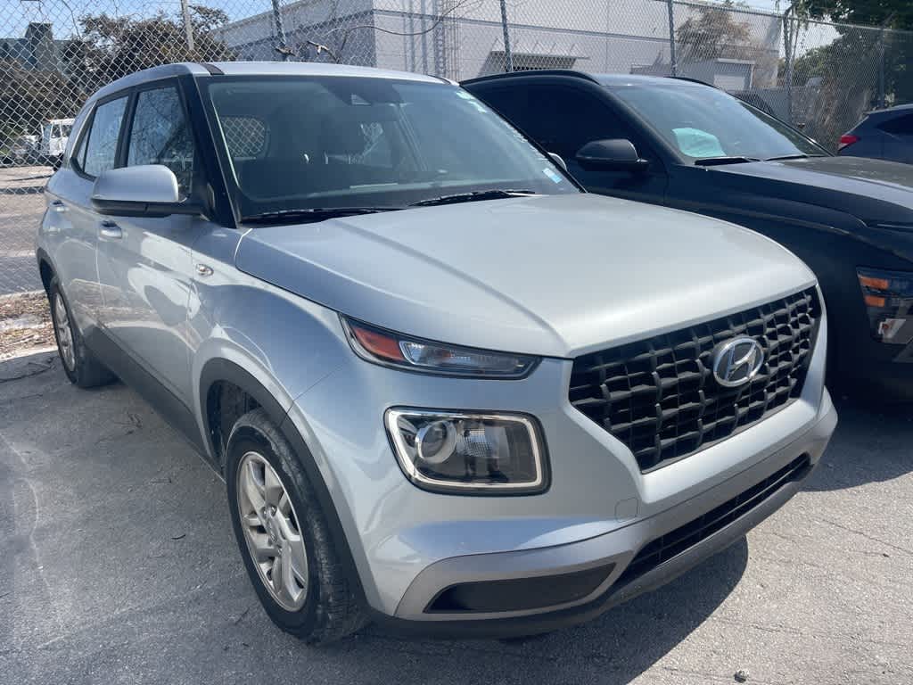2022 Hyundai Venue SE -
                  Doral, FL