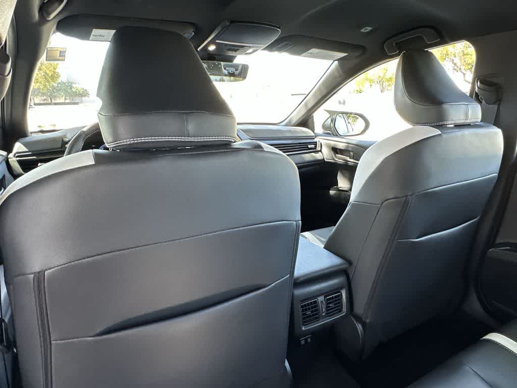 Thumbnail: 2025 Toyota Camry - 23