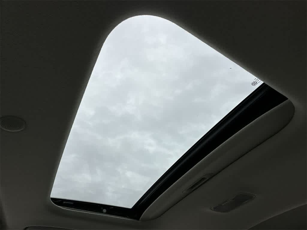 Thumbnail: 2025 Hyundai Venue - 17