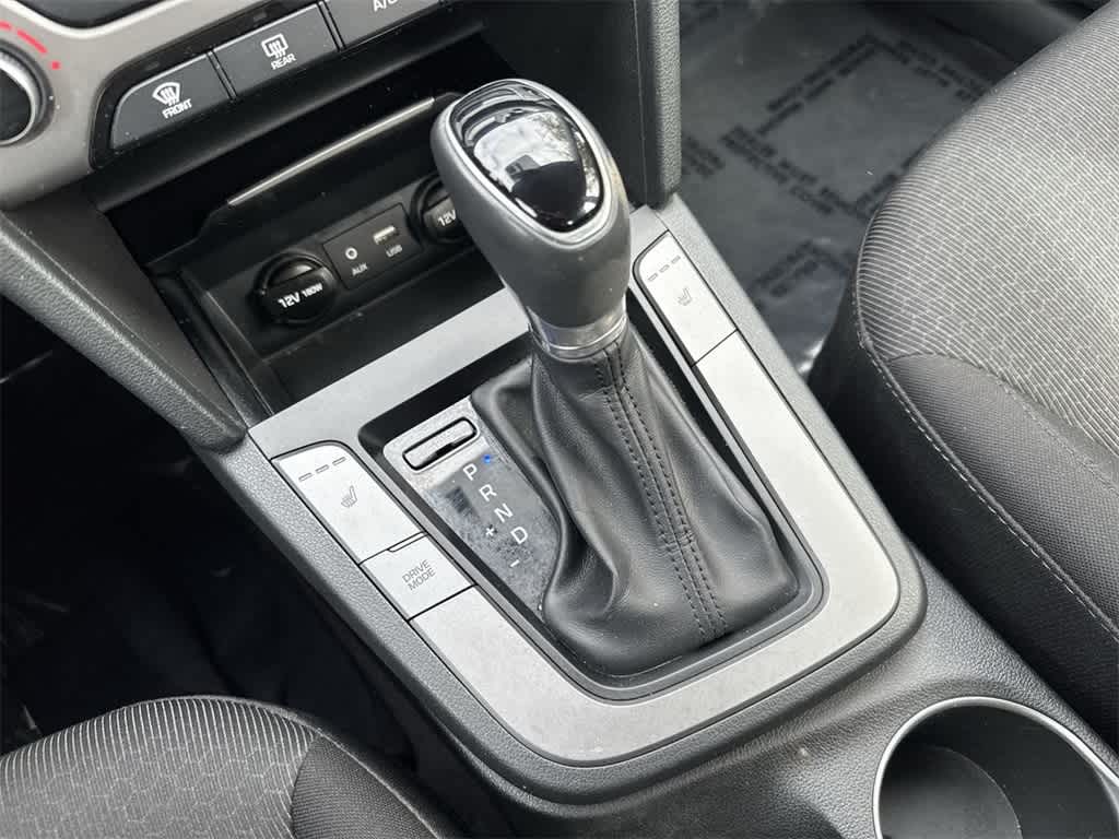 Thumbnail: 2018 Hyundai Elantra - 21