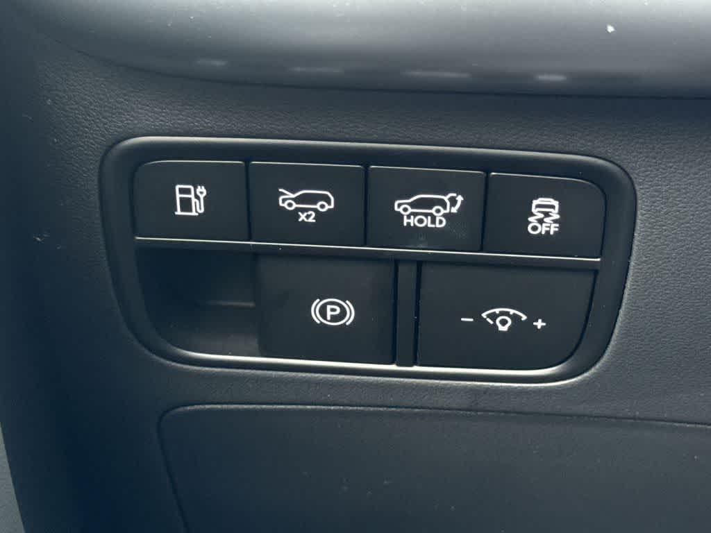 Thumbnail: 2026 Hyundai Ioniq - 17