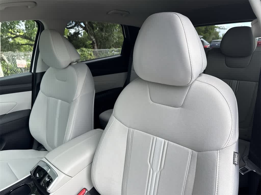 Thumbnail: 2026 Hyundai Tucson - 14