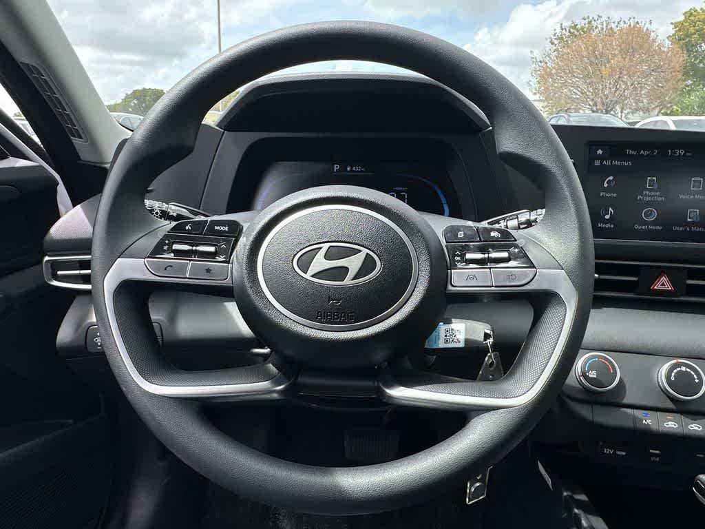 Thumbnail: 2026 Hyundai Elantra - 15