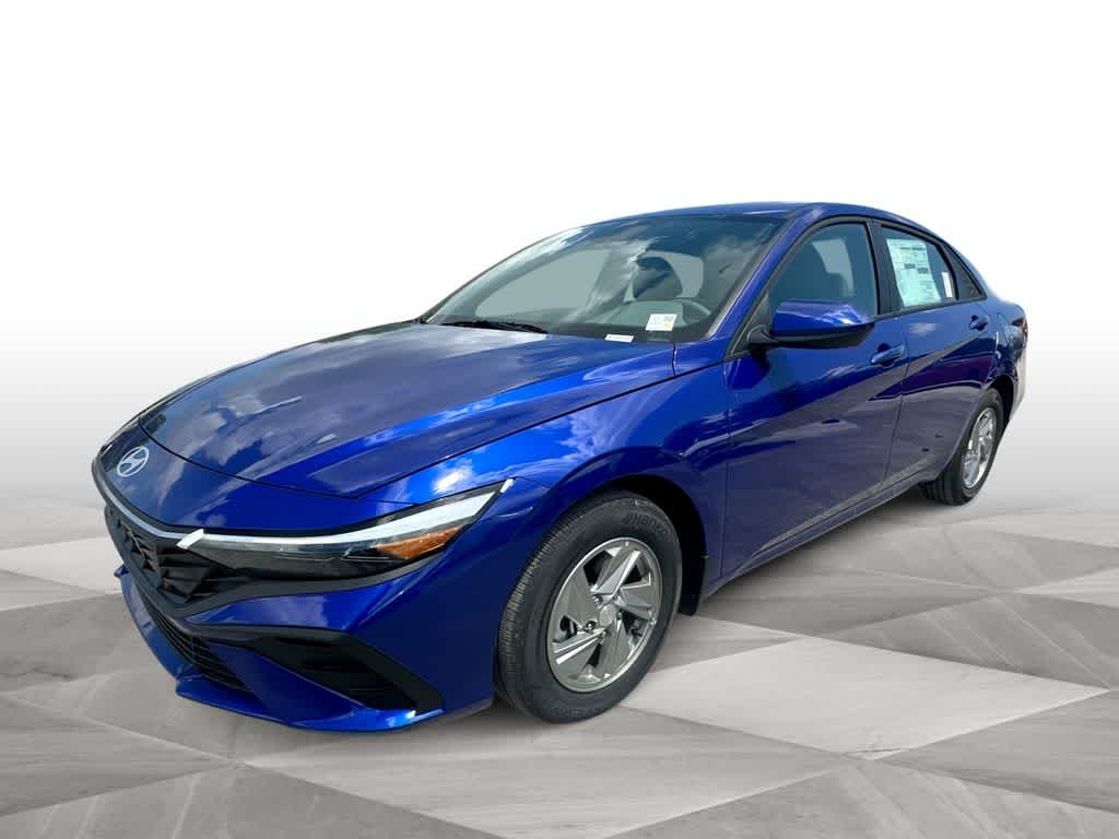 Thumbnail: 2026 Hyundai Elantra - 4
