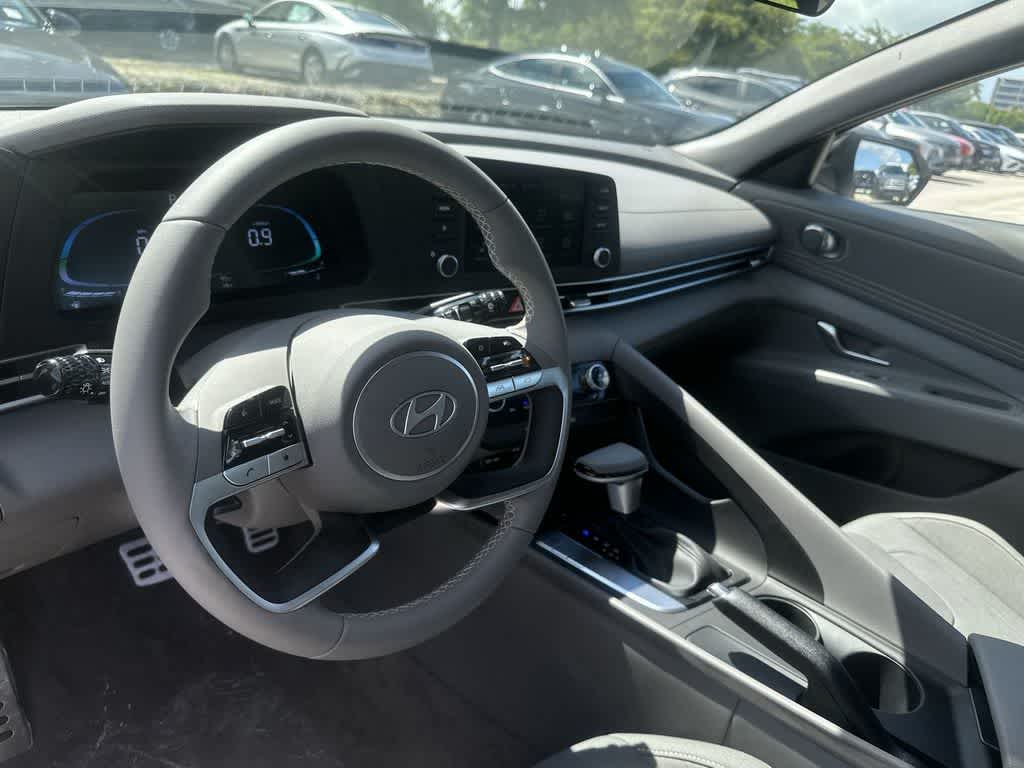 Thumbnail: 2026 Hyundai Elantra - 17