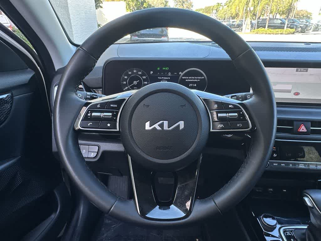 Thumbnail: 2024 Kia Seltos - 15