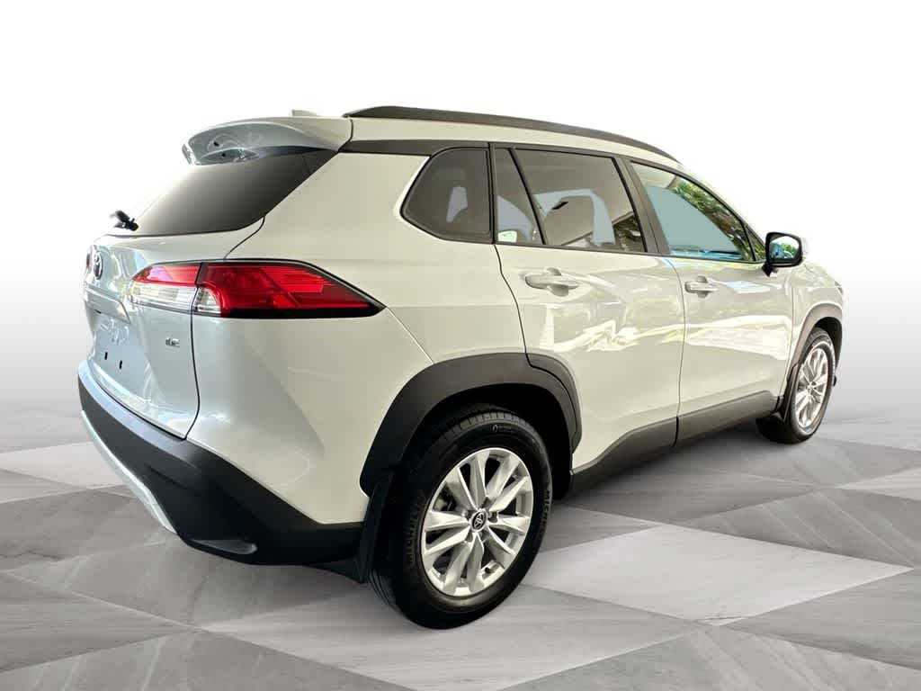Thumbnail: 2024 Toyota Corolla Cross - 8