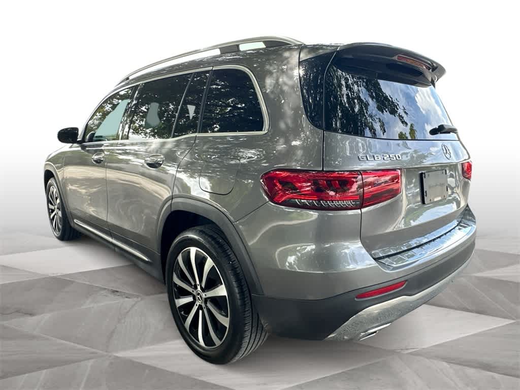 Thumbnail: 2022 Mercedes-Benz GLB - 6