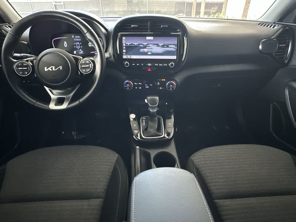 Thumbnail: 2023 Kia Soul - 24