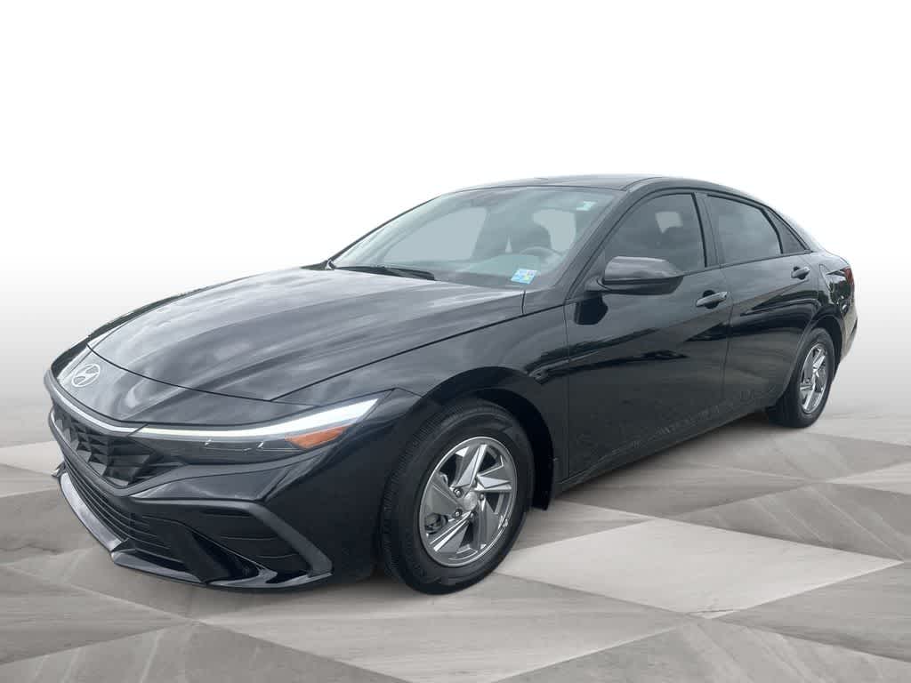 Thumbnail: 2024 Hyundai Elantra - 1