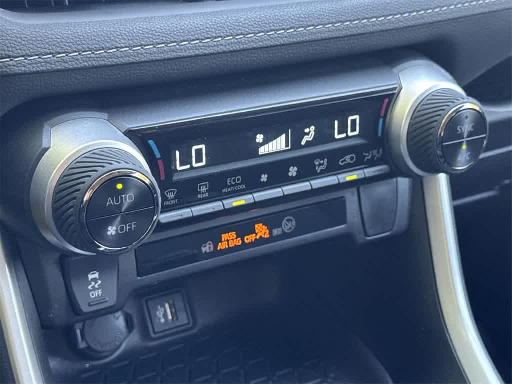 2024 Toyota RAV4 LE 20