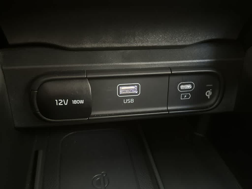 Thumbnail: 2024 Kia Telluride - 17