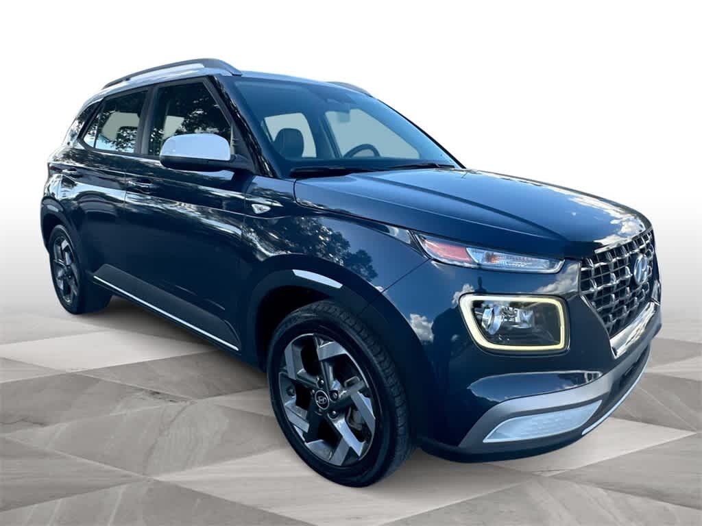 Used 2023 Hyundai Venue Limited SUV