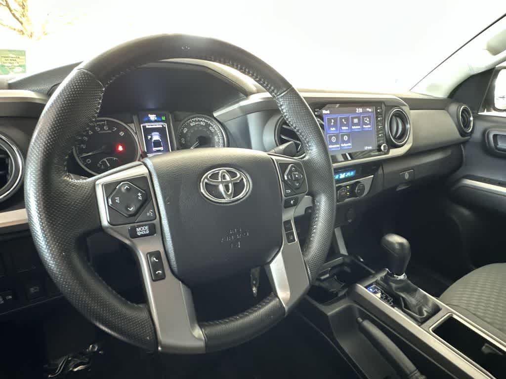 Thumbnail: 2021 Toyota Tacoma - 13