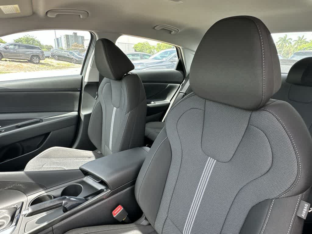 Thumbnail: 2026 Hyundai Elantra - 16
