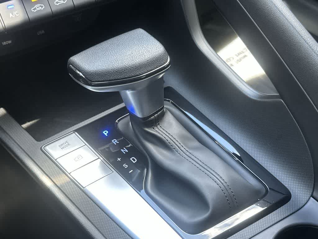 Thumbnail: 2025 Hyundai Elantra - 28