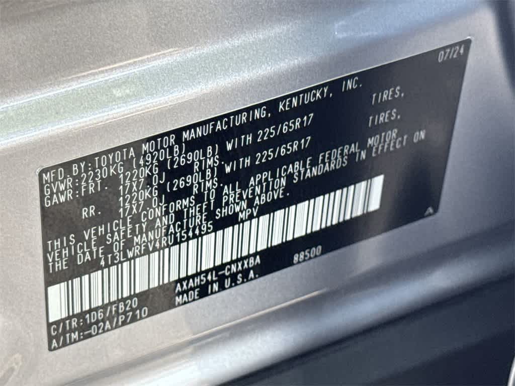 2024 Toyota RAV4 LE 29