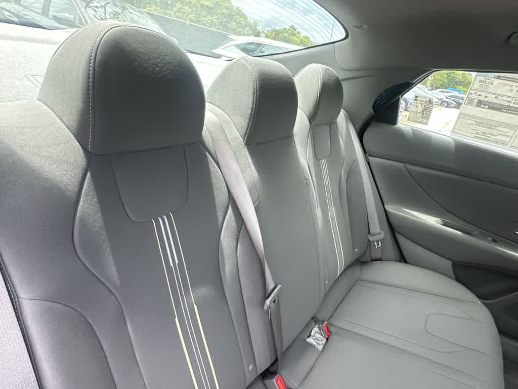 Thumbnail: 2026 Hyundai Elantra - 10
