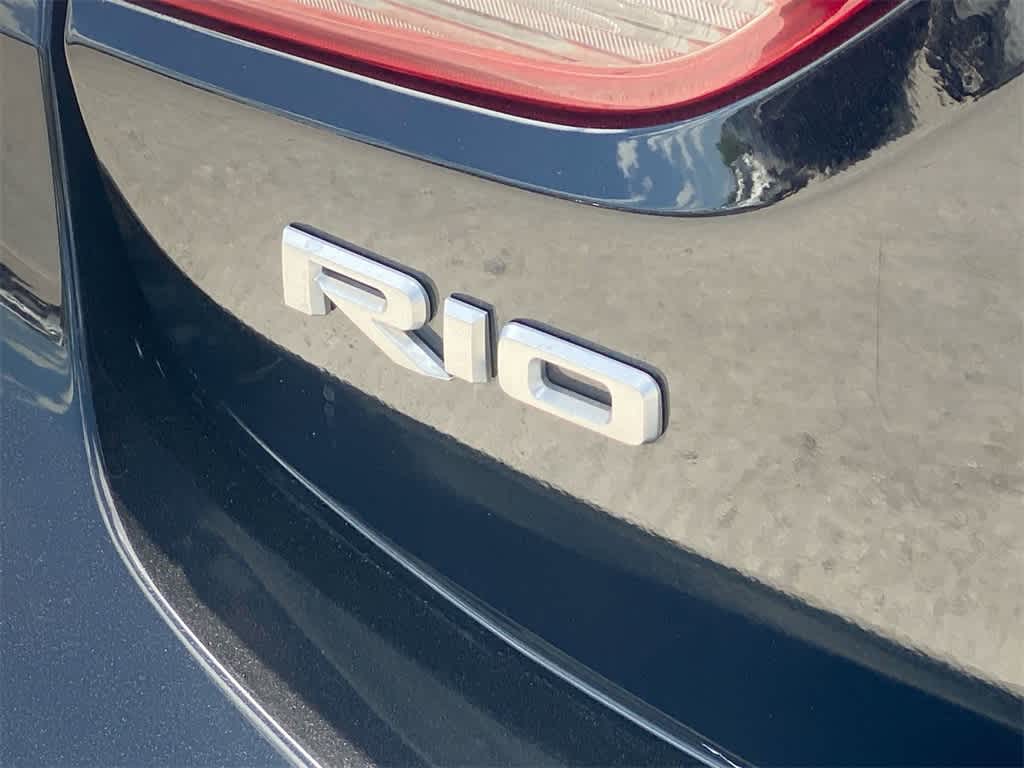 2023 Kia Rio S 15