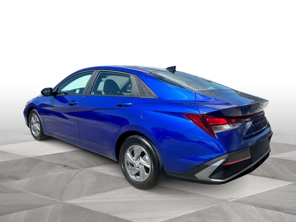 Thumbnail: 2024 Hyundai Elantra - 6