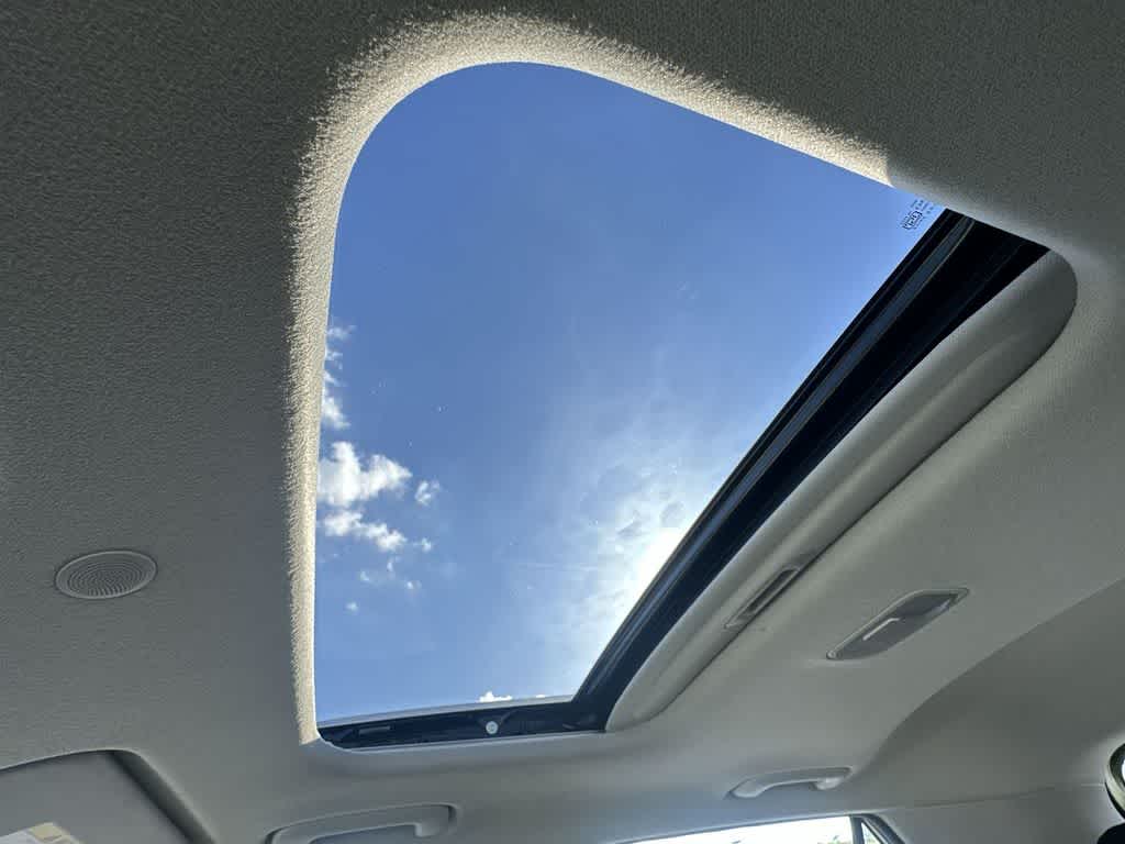 Thumbnail: 2024 Hyundai Venue - 17