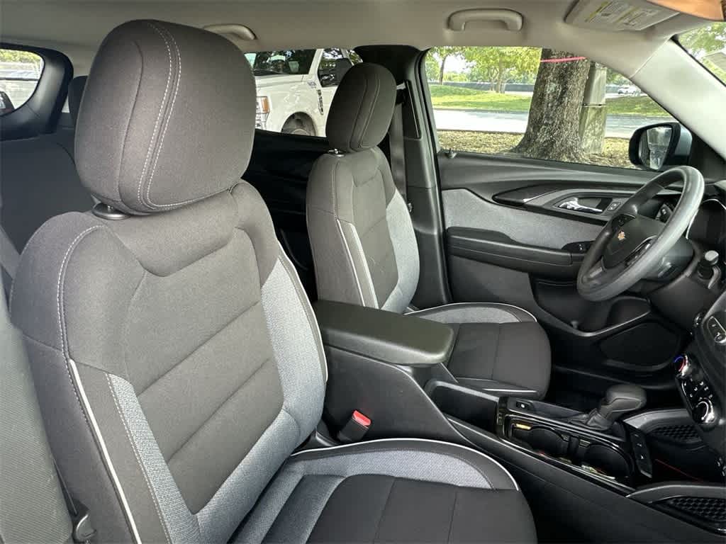 Thumbnail: 2023 Chevrolet TrailBlazer - 27