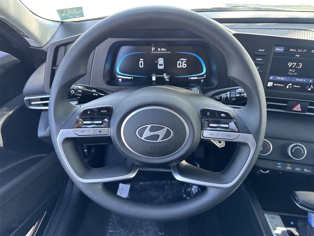 Thumbnail: 2025 Hyundai Elantra - 15