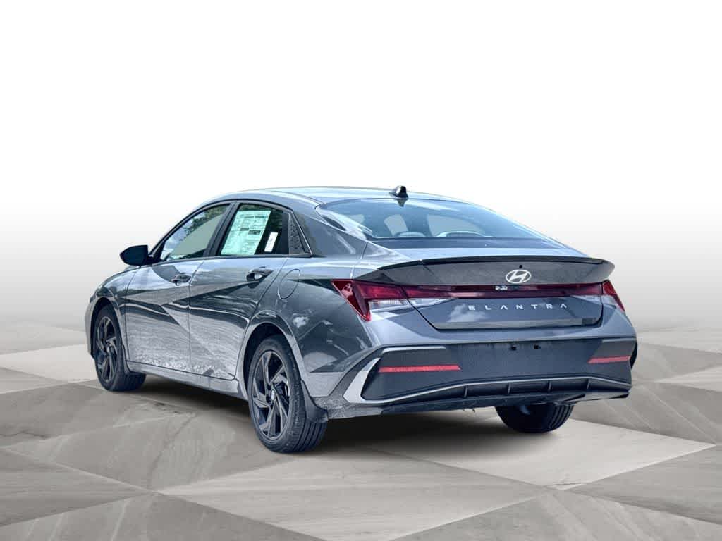 Thumbnail: 2026 Hyundai Elantra - 6