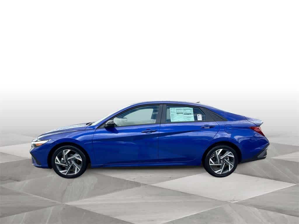 Thumbnail: 2025 Hyundai Elantra - 5