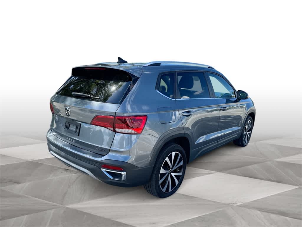 Thumbnail: 2022 Volkswagen Taos - 7