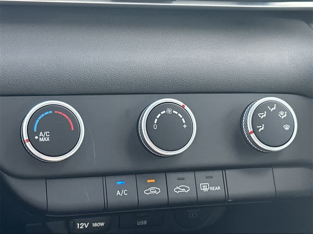 Thumbnail: 2025 Hyundai Elantra - 20