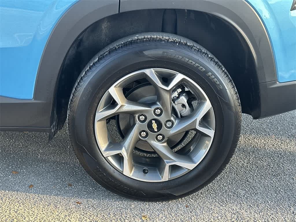 Thumbnail: 2025 Chevrolet Trax - 11