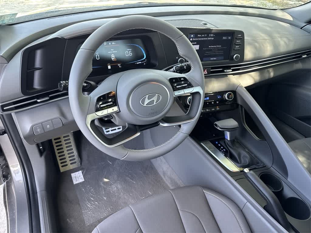 Thumbnail: 2025 Hyundai Elantra - 13
