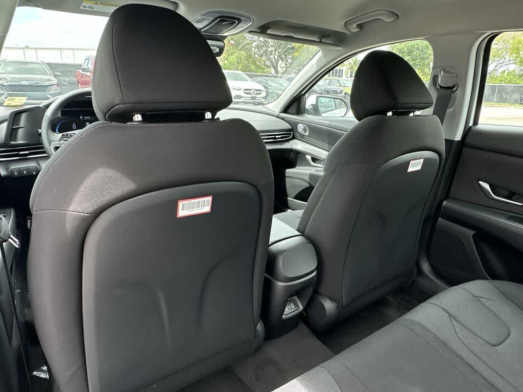 Thumbnail: 2026 Hyundai Elantra - 23