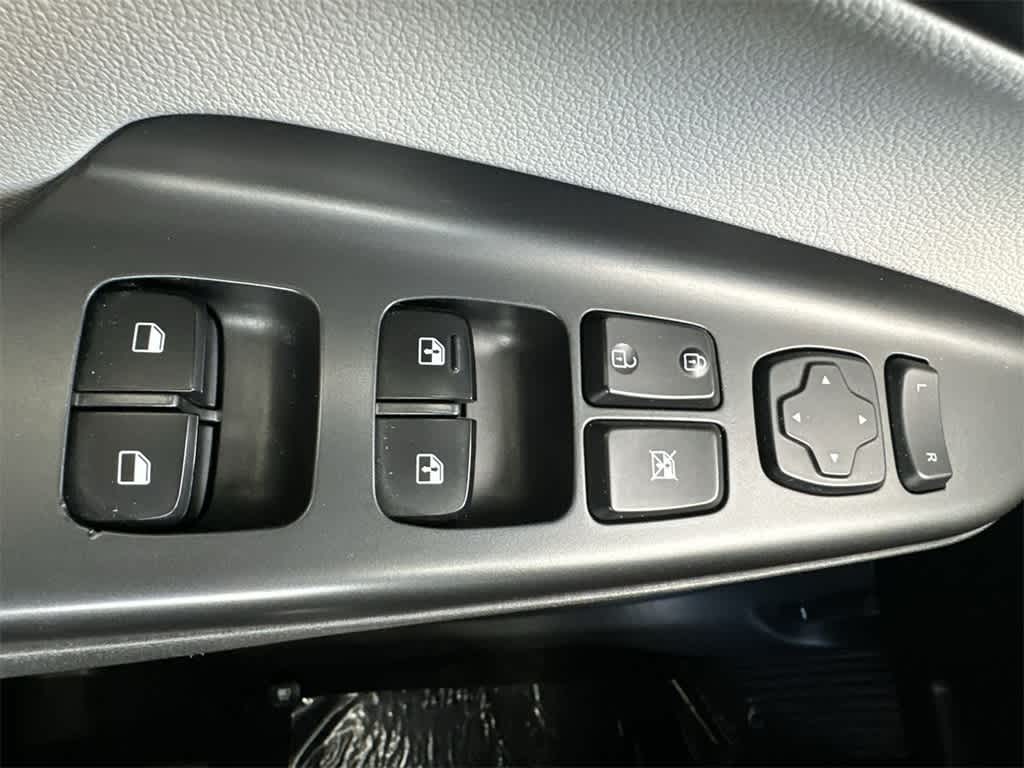 Thumbnail: 2023 Hyundai Kona - 17