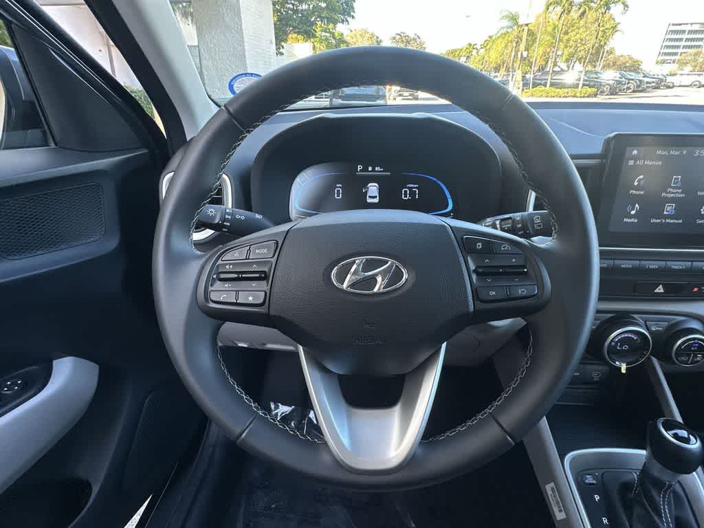 Thumbnail: 2025 Hyundai Venue - 15