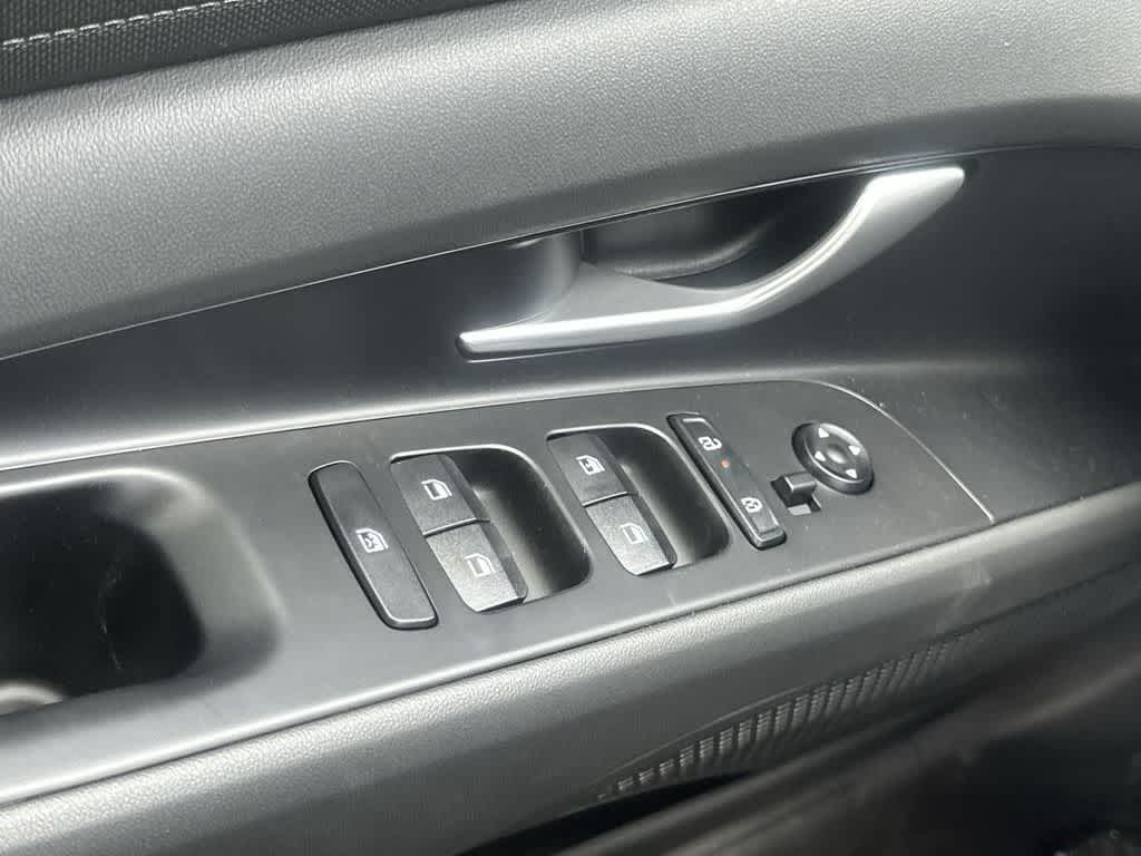 Thumbnail: 2026 Hyundai Elantra - 21