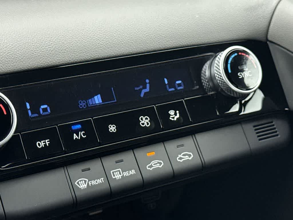 Thumbnail: 2023 Hyundai Elantra - 20