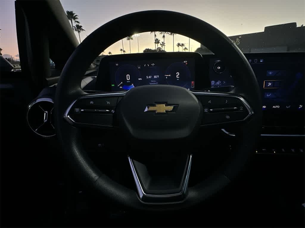 Thumbnail: 2025 Chevrolet Equinox - 15