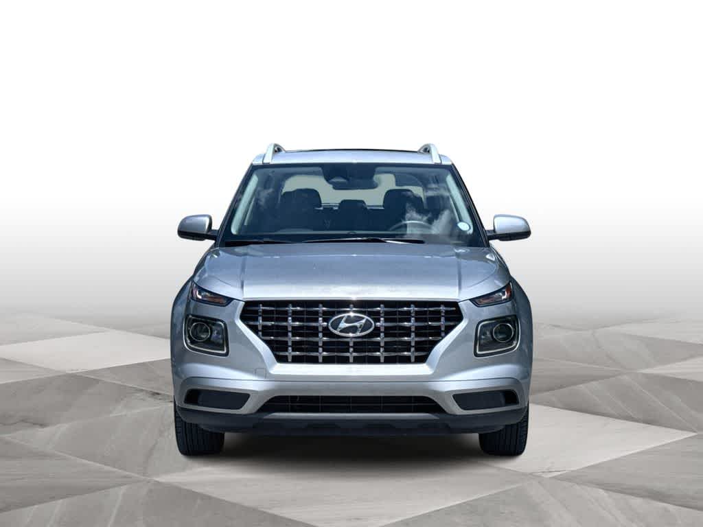 Thumbnail: 2025 Hyundai Venue - 3