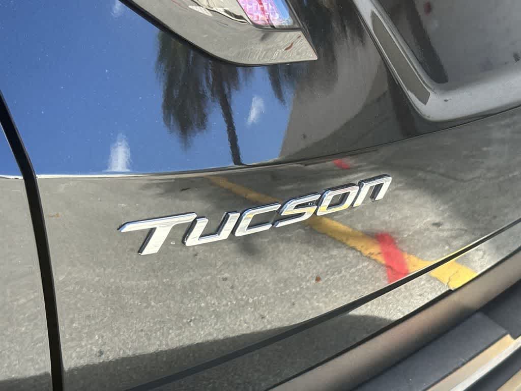 Thumbnail: 2023 Hyundai Tucson - 10
