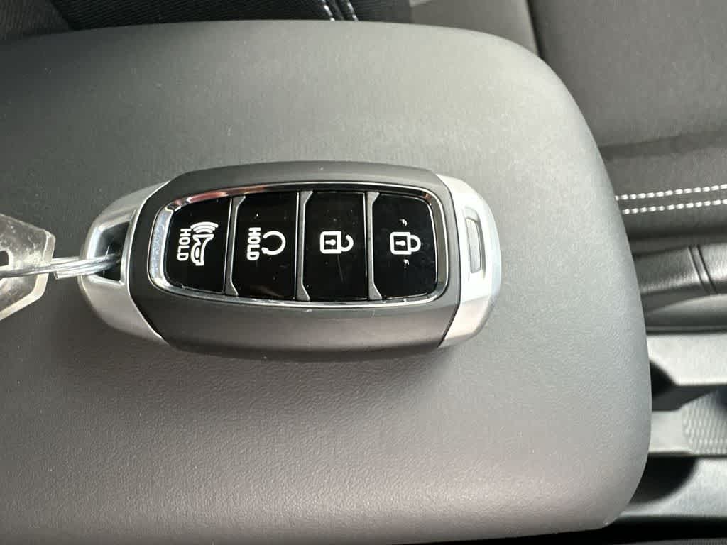 Thumbnail: 2026 Hyundai Venue - 28