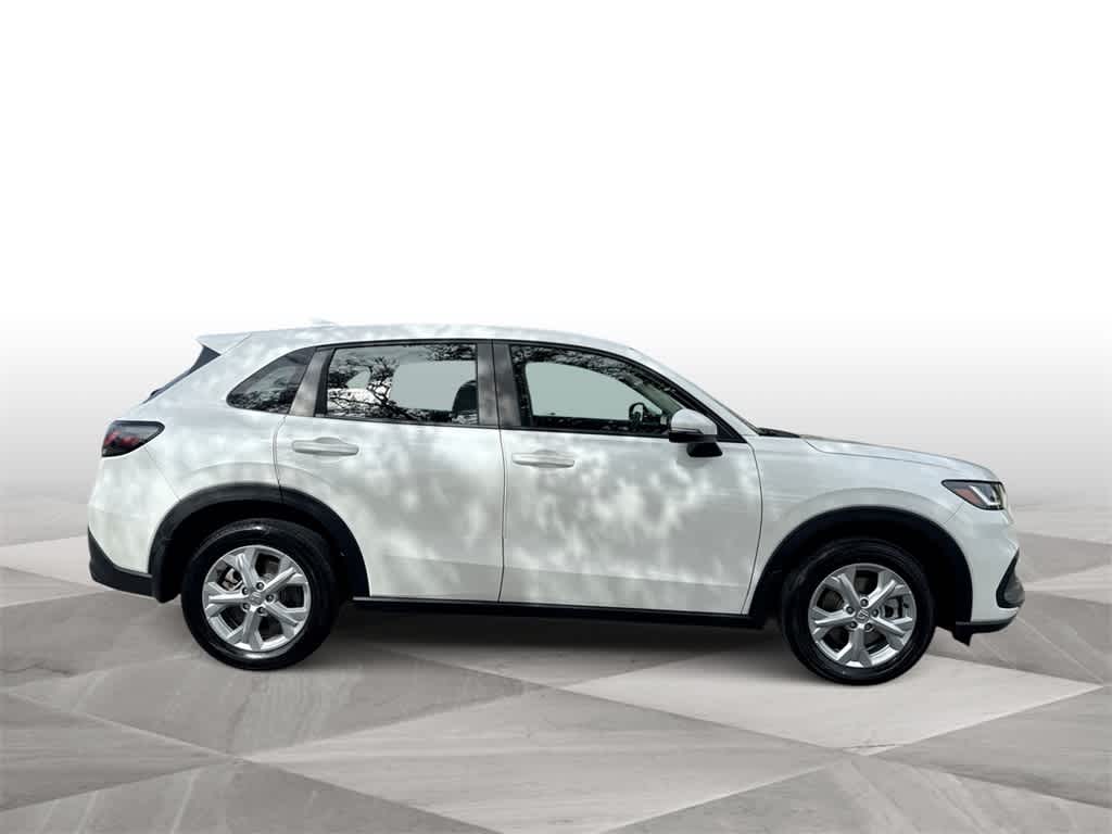 Thumbnail: 2023 Honda HR-V - 9