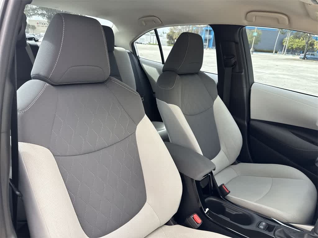 Thumbnail: 2022 Toyota Corolla - 27