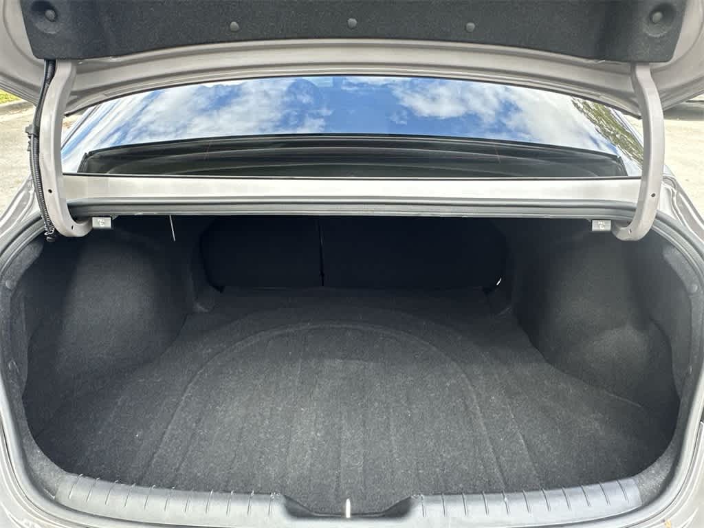 Thumbnail: 2024 Hyundai Elantra - 25